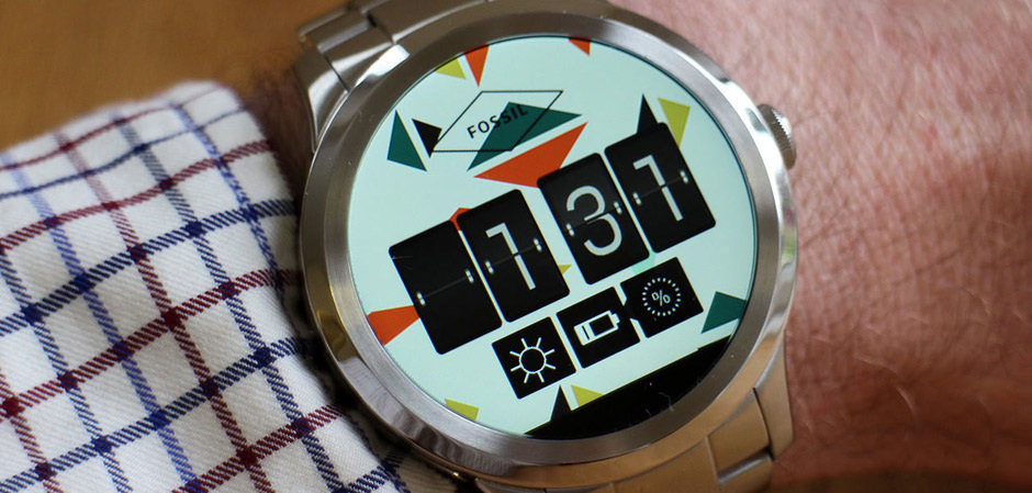 Fossil продает smart watch корпорации Google