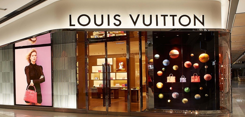 Бренд Louis Vuitton гуглили почти так же много, как и победителя в топе брендов